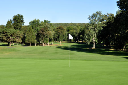 Flanders Valley Golf Course (White)